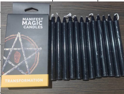 222615 Detail čiernej ezoterickej magickej sviečky MMC-10